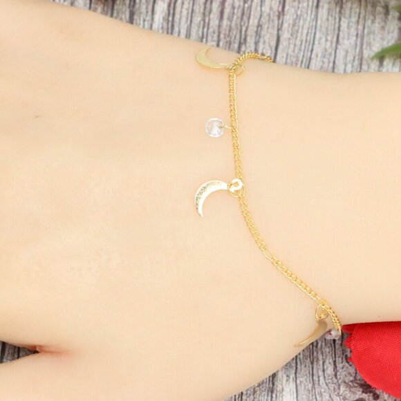 "Trendy Handmade Bracelet – A Stylish Gift for Women & Girls, MAR092103 - Picture 4 of 10